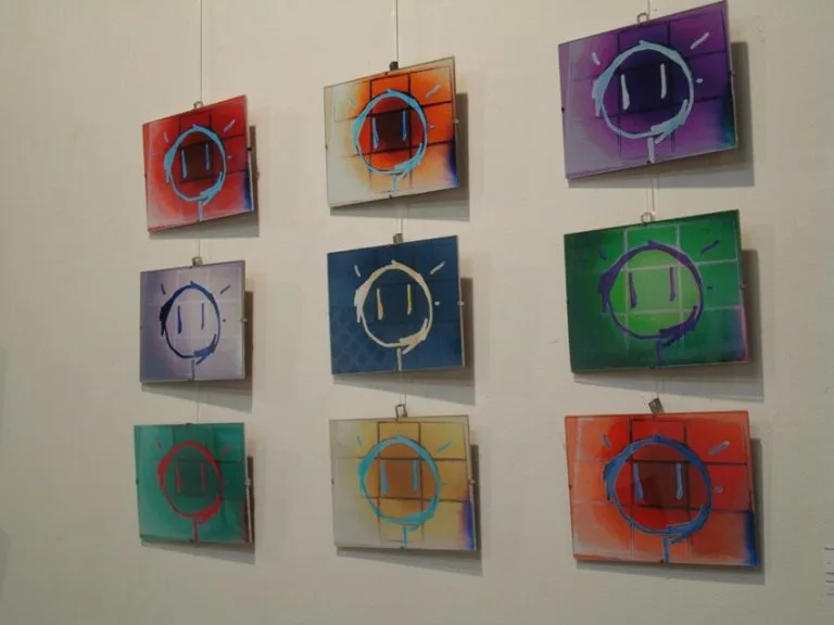 exposition, galerie Vaugelas, Aix-les-Bains, Savoie, bonhommes, photos, art, impressions, vernissage, couleurs, dessins, illustrations, doux